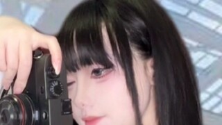 Hành động ấm lòng của các cosplayer tại triển lãm truyện tranh