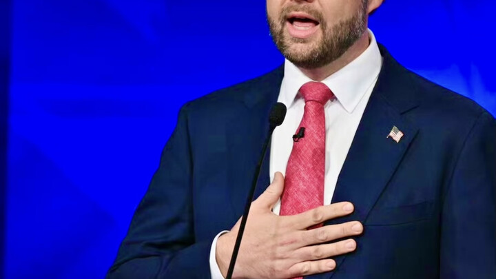 Although this handsome guy is a ruthless person, comparing him to a younger version of Clinton is re