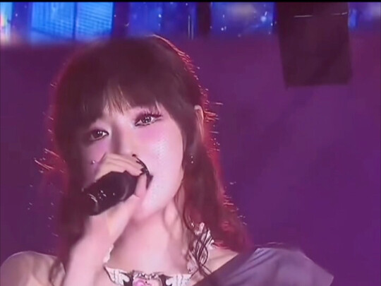 Ning Izzue, praised by over 80,000 people: Sounds just like an elf!