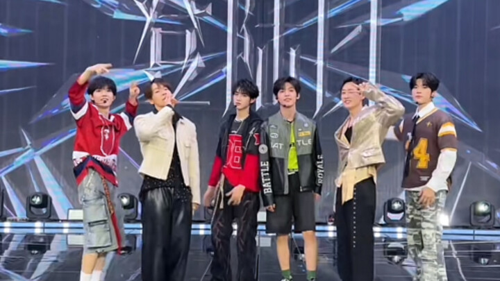 【He Hai & TF Generasi Ketiga】Maaf Maaf Douyin cha