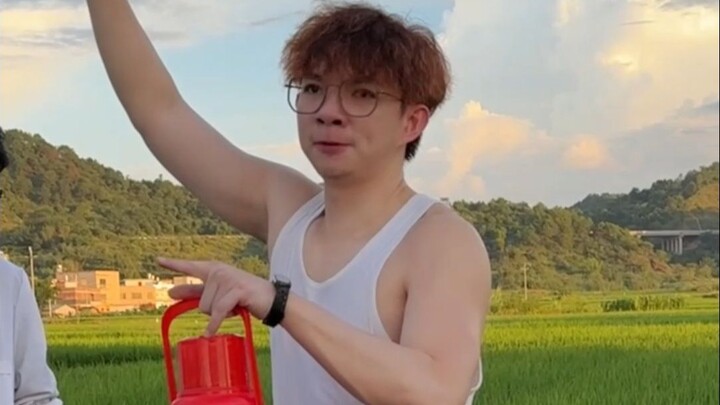 红火蚁吃了我们的毕业论文，还咬了我们