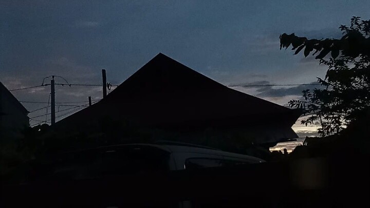 sun goes down