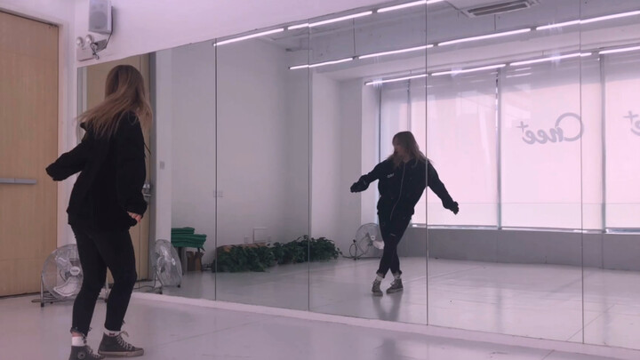 [SSSIV] (Admit defeat) Senorita dance tutorial mirror with affection (complete dance at the end)