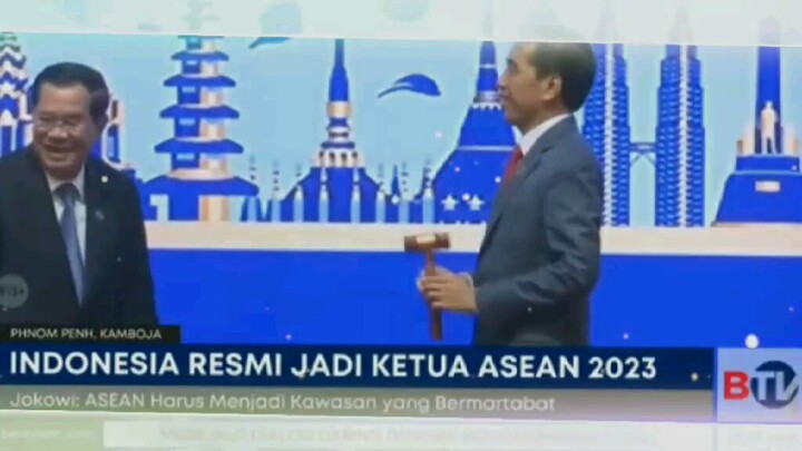 Jokowi latgame sakit gays erlinya kebanyakan farming🤣