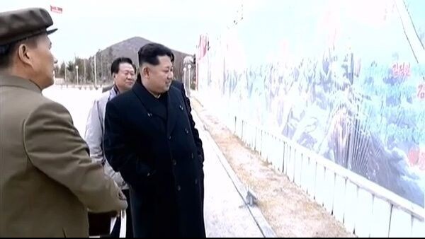 "Nosso Marechal e a Juventude de Paektu"