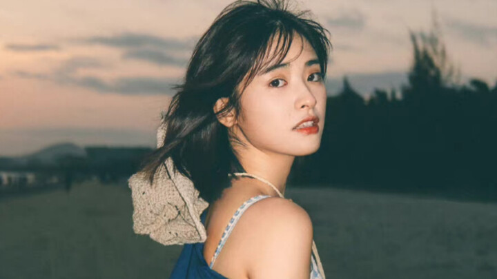 “You say she’s just average-looking? You have no idea she’s the most-liked Chinese actress overseas!