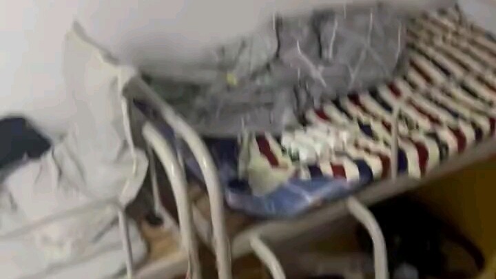 Nơi đây chỉ cho phép người sống sót.