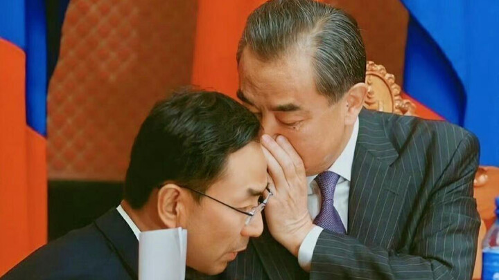 Khí chất không thể giả tạo được!