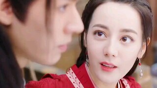 t 女孩全家被杀，太子一心想迎她下山，而她也一心想当太子妃 便换了一种身份来接近他