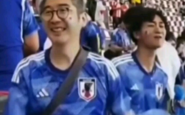 Setelah Xiao Bagua sekali lagi memungut sampah di Qatar, reaksi orang Jepang benar-benar bikin ngaka