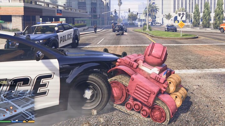 คนที่นี่น่ารังเกียจจริงๆ ฉันไม่ได้ทำอะไรเลยก็มาตีฉัน