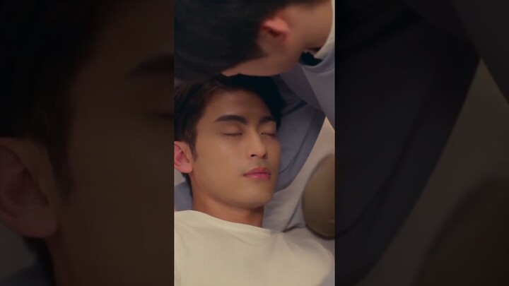 I can bet he wanted to kiss him so bad🥵🔥 #kisekideartome #taiwanesebl #blseries #bldrama #blshorts