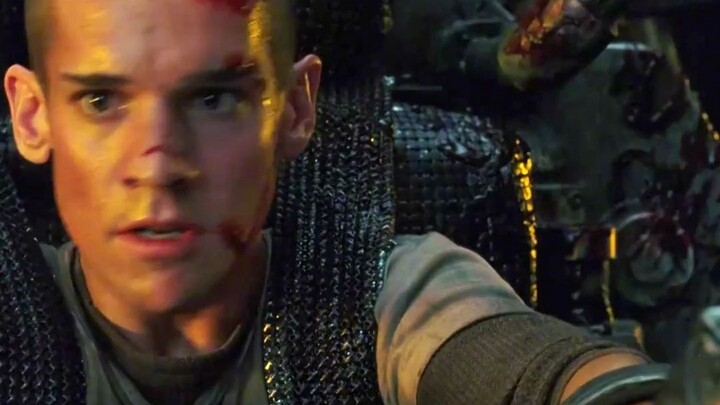 The first time I watched this scene back then, I almost cried—I really admire the non-commissioned o