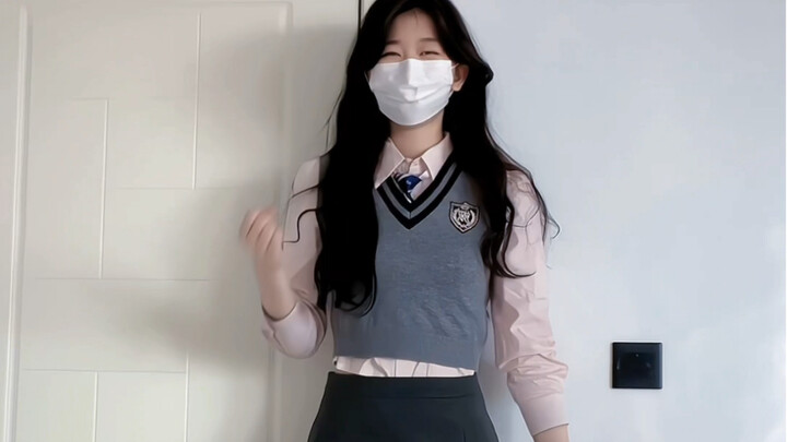 178高个子女生Newjeans 随意版本