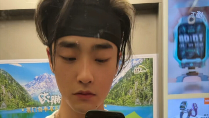 No Ugly Men, Just Lazy Ones 2.0 / A Weight-Loss Diary