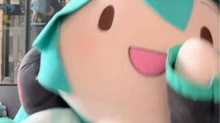 Fufu: What are you doing~ Haha, ouch~