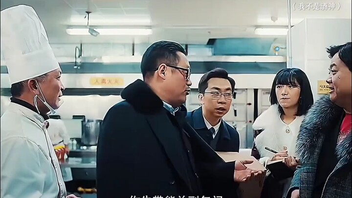 Cuộc làm ăn của hai ông chủ giả, xem đến cuối mà cười bò “Hai kẻ nghèo giả vờ gặp nhau có phải không