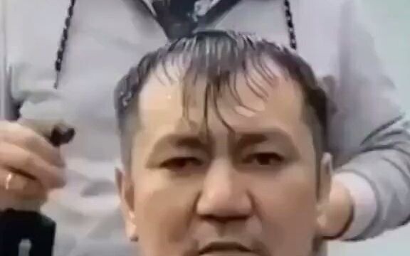 فقط أخبرني إذا كان رطبًا أم لا وهذا كل شيء.