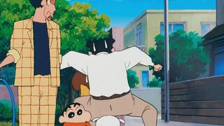 Crayon Shin-chan: Keluarga Shin-chan menjadi sasaran organisasi misterius dan menjadi buronan.