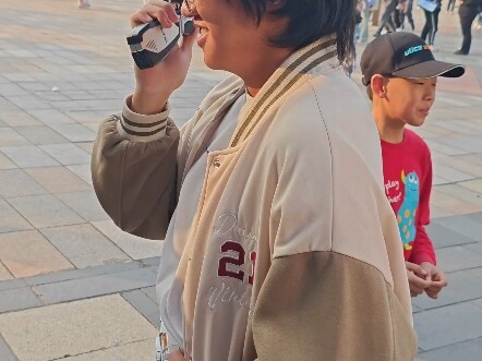 《早期人类驾驭腰带珍贵影像》