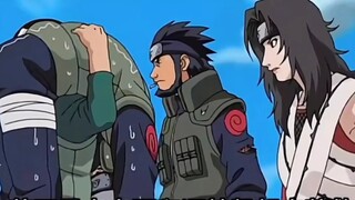 As they are both one of Konoha's four elite jonin, why is Asuma so much weaker?