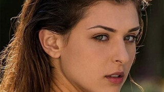 虽然她们合作过，但一定要选择一位，你选谁