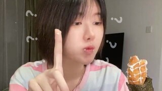 说到做到，直播吞麦克风！