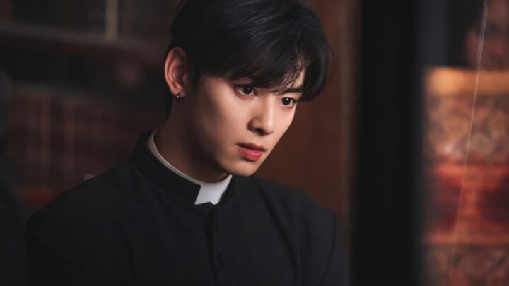 【Cha Eun-woo】Membunuh dengan gaya, sang pastur muda begitu tampan!