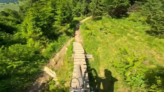 这游戏玩的就是真实