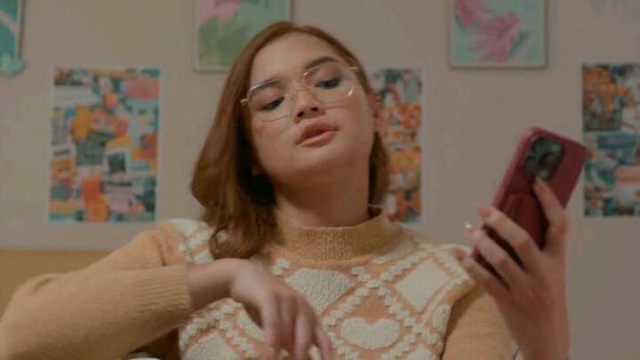 👨💰❌🌸👩1