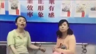 死 亡 重 金 属。