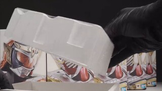 Real bone sculpture Kamen Rider Gaim pineapple & strawberry armor accessories package PB limited Kam