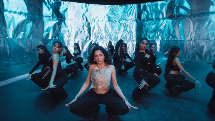 SIRRA - Guru Randhawa - ( Official Video )(4K_HD)
