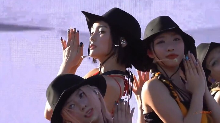 ⚠️⚠️หนุ่มหล่อข้างหน้าต่างพากันมาดูการแสดงอันเทพของหนุ่มคนนี้