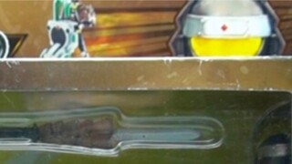 [Kamen Rider Gaim's Tragic Soldier] - Unboxing of AC Series Kamen Rider Gaim's Song Fruit Form