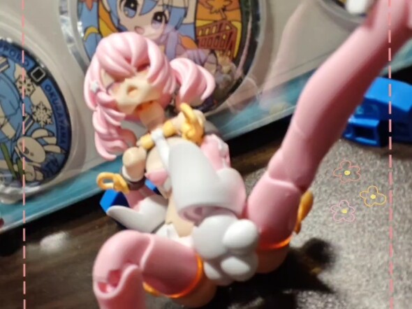 The Cheshire Cat isn’t awkward at all.