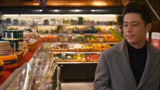 他每次和这个便利店的店员对话都特别搞笑