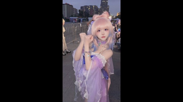 Cute Kokomi Cosplay