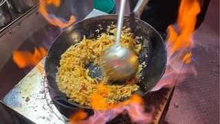 Shredded potato fried rice! When I get hungry at 3am, I go downstairs and make a bowl of shredded po