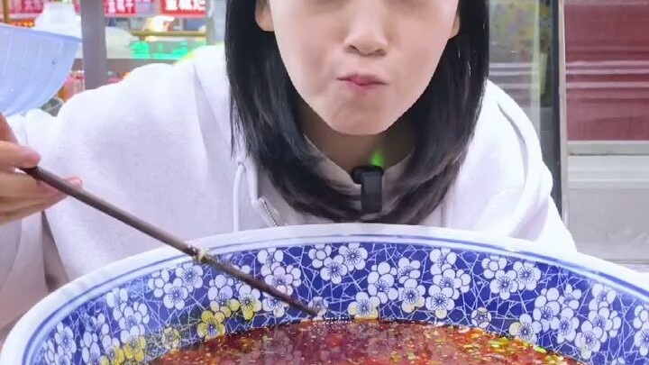 Ai bảo mì bò Lan Châu không có thịt bò?