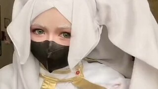 Bagaimana gaya rambut gadis muslim cos anime berhijab