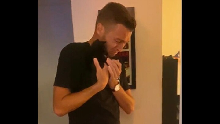 Pria sejati meneteskan air mata