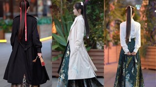 It's getting cold—pairing a horse-face skirt with a trench coat is seriously cool, keeping you warm 