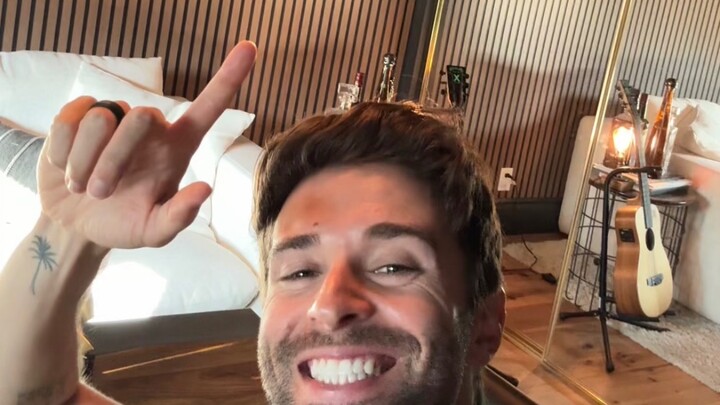 Jake Miller | Xem lại một chạm các ca khúc phát hành năm 2024: Bạn đã nghe những bài nào?