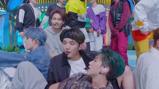 [4K] This show's styling is amazing! SEVENTEEN's "left & right" (ps: Several expensive cards have th