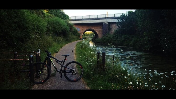 ROCKRIDER 🚲 AM 100S GOOD DAY OUT ON THE VEHICLE 🚴‍♀️ OUT AND ABOUT WITH CANAL 💦ALSO HAPPENING 🖤