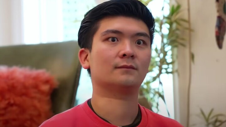 When You Accidentally Barge Into a Luxury Boutique [Steven He]