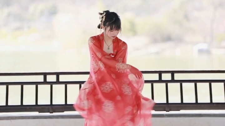 นี่คือการเต้นรำดาบที่ทรงพลังที่สุดที่คุณไม่เคยเห็นมาก่อน ~ ท่าเต้นดั้งเดิม