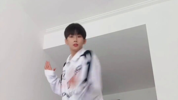 rover flip dance (ignore my tongue, it's so greasy aaaaaaaaaa)