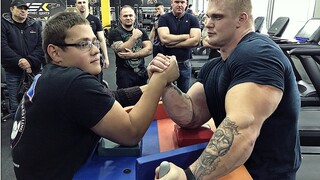 Schoolboy VS Mutant | ARM WRESTLING MATCH FOR $2000 !